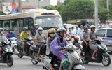 Người dân lỉnh kỉnh đồ đạc đổ về Hà Nội sau nghỉ lễ Quốc khánh 2-9